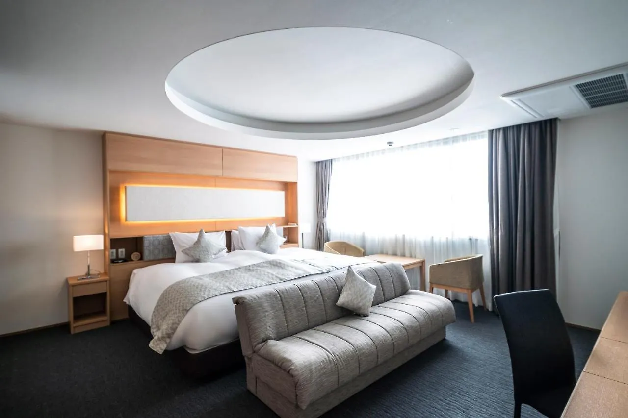 Kyoto Shijo Takakura Hotel Grandereverie Japonsko