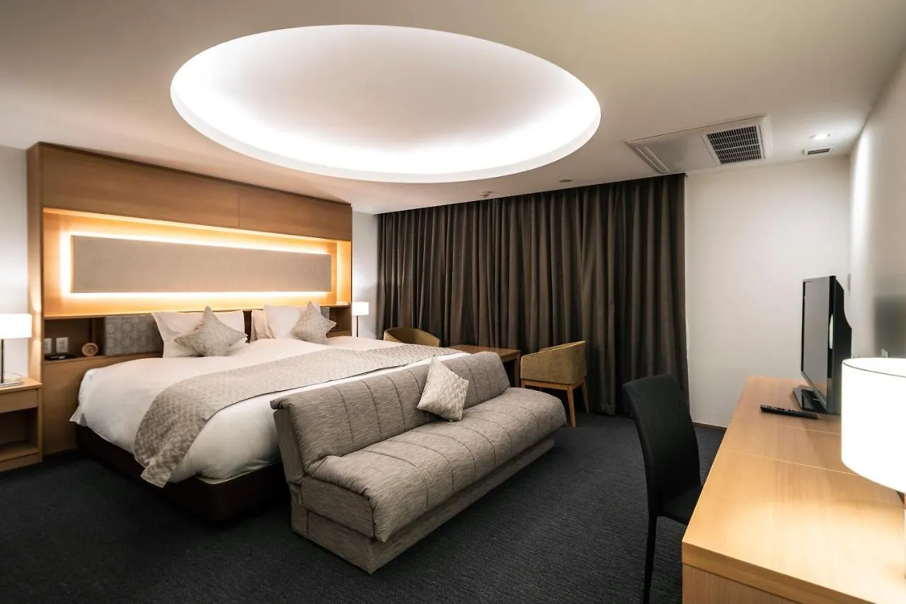 Kyoto Shijo Takakura Hotel Grandereverie