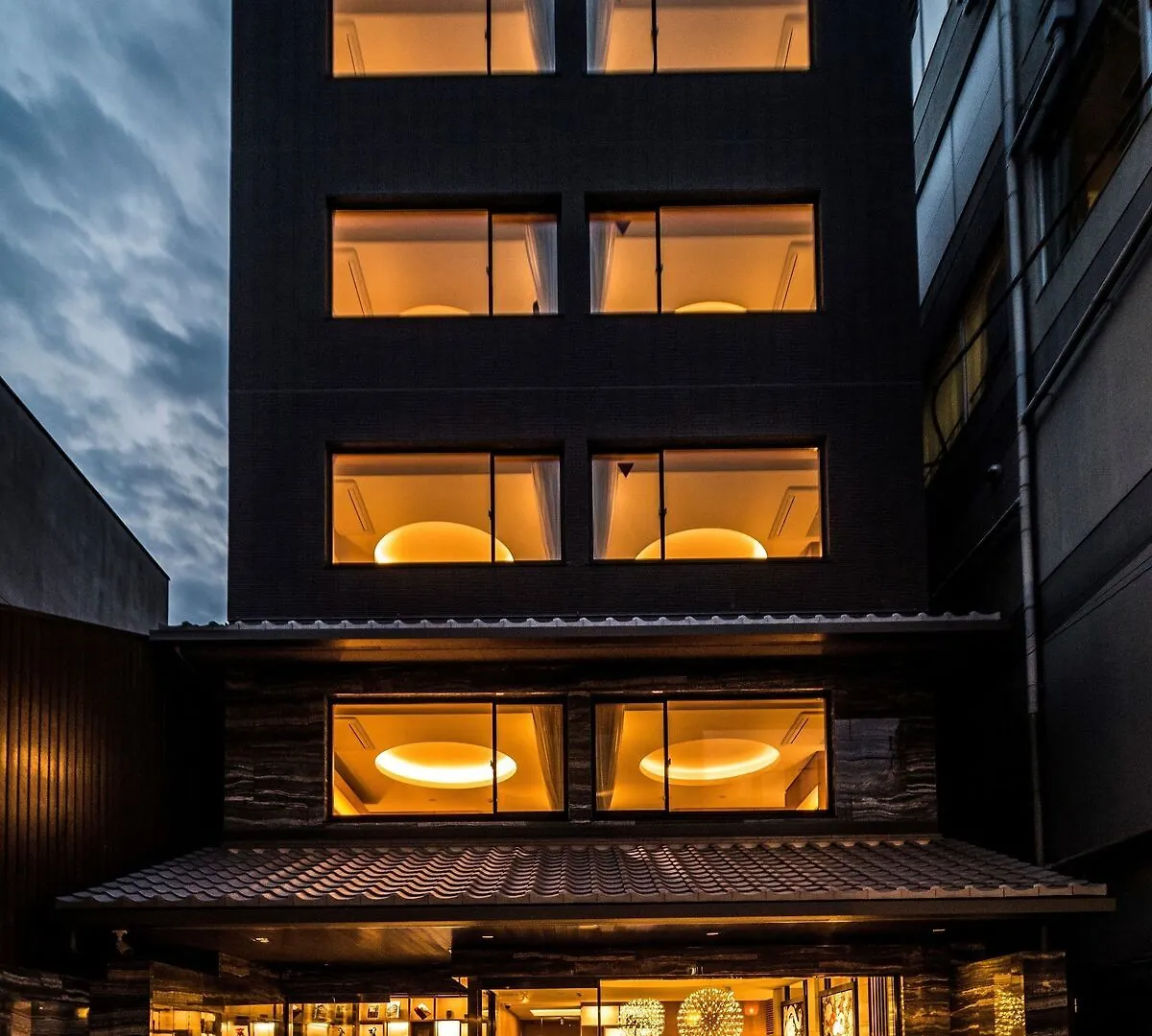 Kyoto Shijo Takakura Hotel Grandereverie